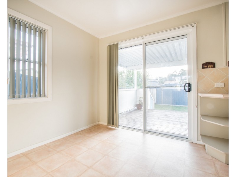 17 Mckay Street, Nowra NSW 2541