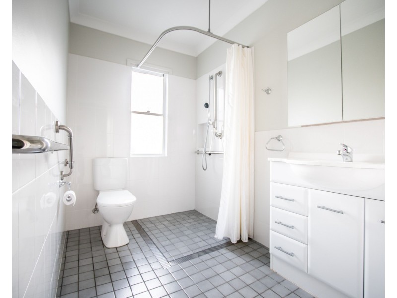 17 Mckay Street, Nowra NSW 2541