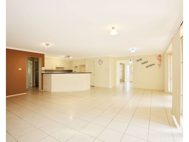 57 Warrigal Street, Worrigee NSW 2540