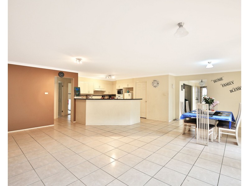 57 Warrigal Street, Worrigee NSW 2540