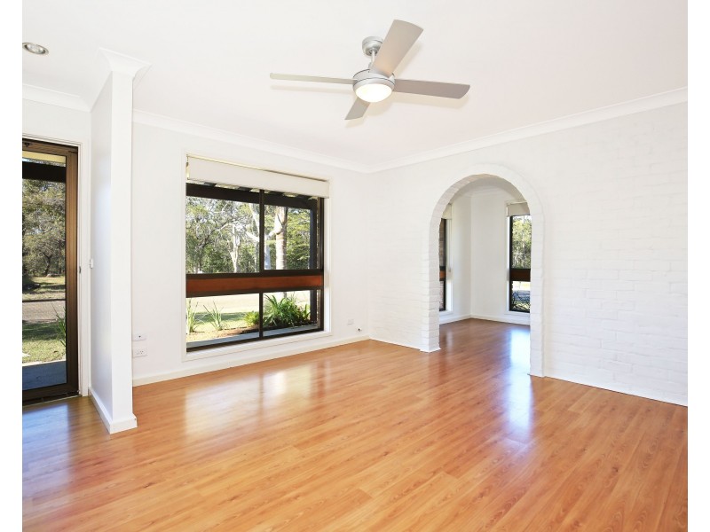 19 Byron Avenue, North Nowra NSW 2541