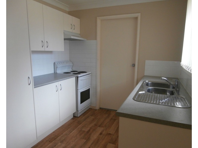 2/115 McMahons Road, North Nowra NSW 2541