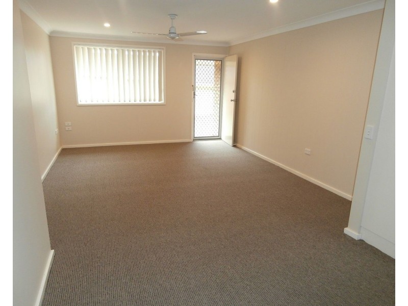 2/115 McMahons Road, North Nowra NSW 2541