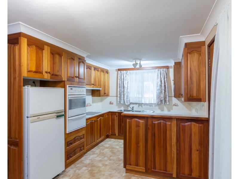 42 Calymea Street, Nowra Hill NSW 2540