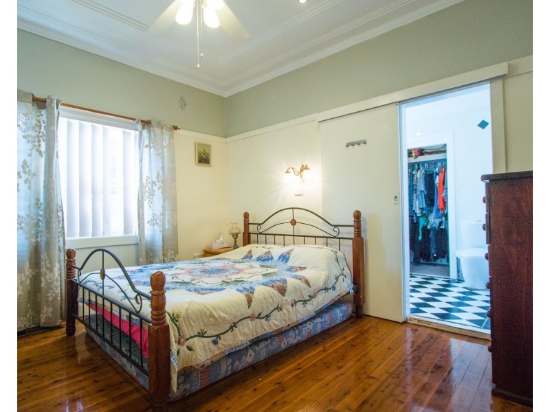 94 Douglas Street, Nowra NSW 2541