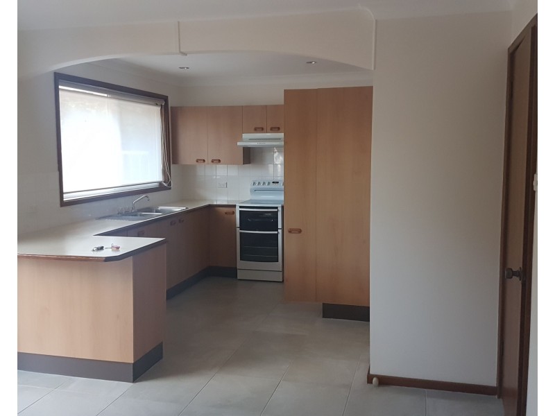 3/40 Lyndhurst Drive, Bomaderry NSW 2541