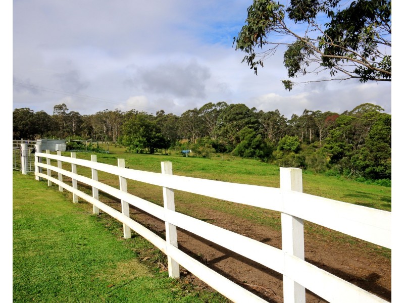 45 Hayward Road, Wandandian NSW 2540