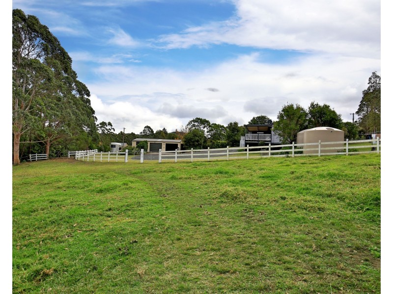 45 Hayward Road, Wandandian NSW 2540