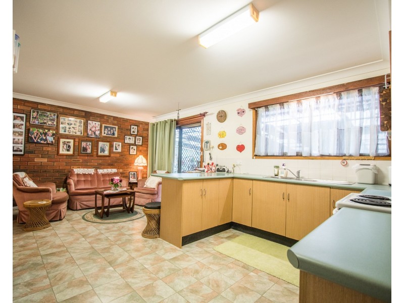 2 Central Avenue, South Nowra NSW 2541