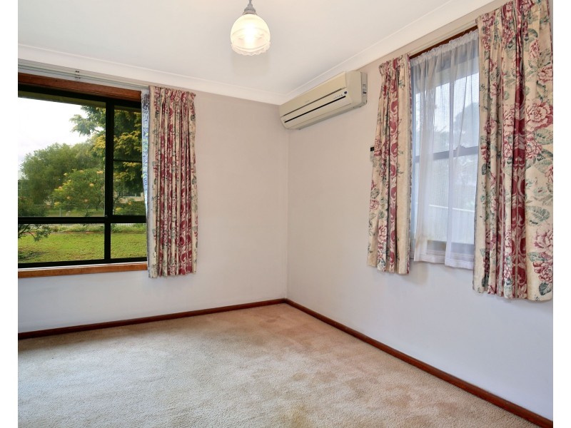 19 Young Avenue, Nowra NSW 2541