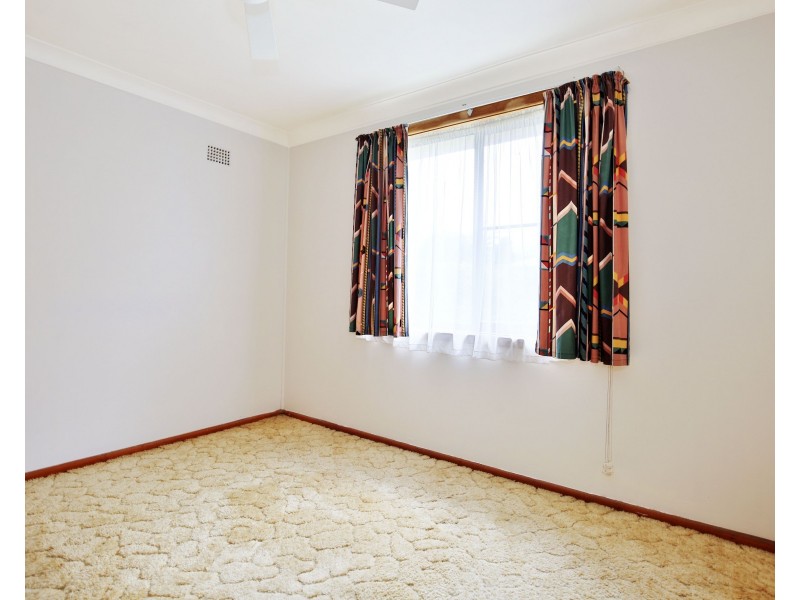 19 Young Avenue, Nowra NSW 2541