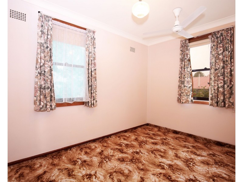 19 Young Avenue, Nowra NSW 2541