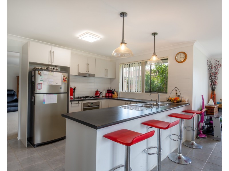 13 Terralla Grove, South Nowra NSW 2541