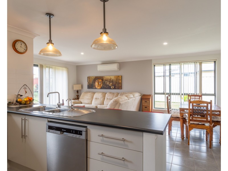 13 Terralla Grove, South Nowra NSW 2541