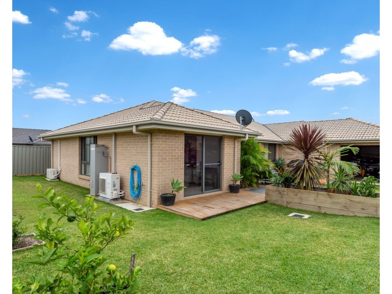 13 Terralla Grove, South Nowra NSW 2541