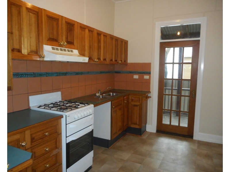 57 Moss Street, Nowra NSW 2541