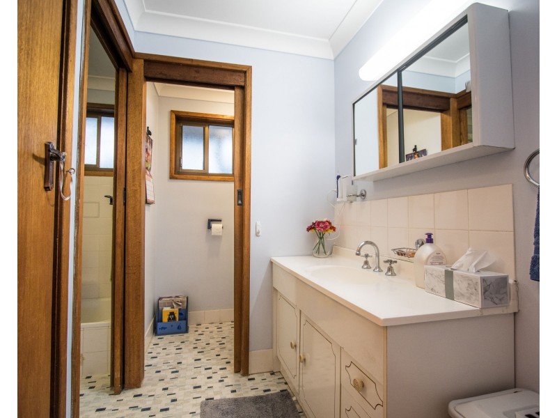 2 Central Avenue, South Nowra NSW 2541