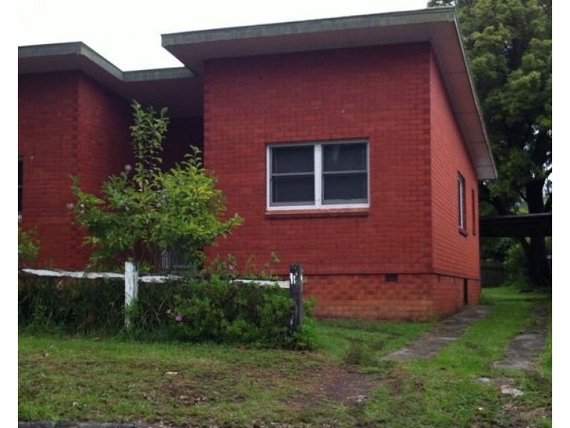 2/110 Douglas Street, Nowra NSW 2541