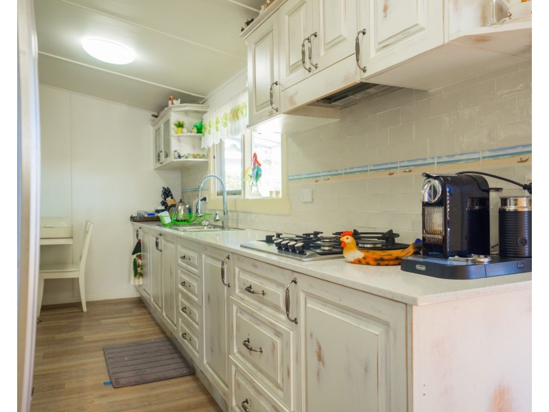 11 Conjola Street, Currarong NSW 2540