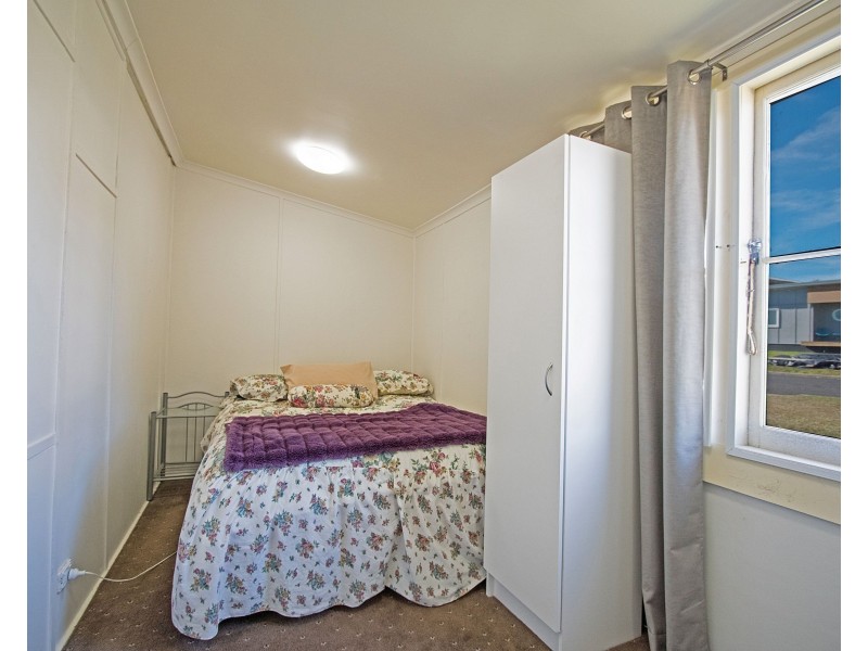 11 Conjola Street, Currarong NSW 2540