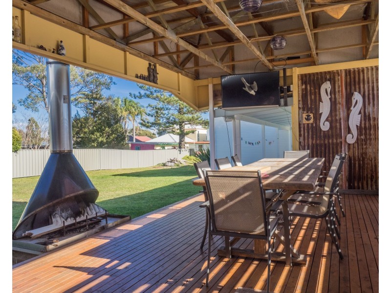 11 Conjola Street, Currarong NSW 2540
