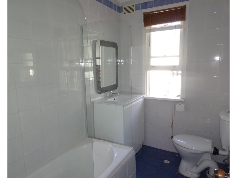 158 Kalandar Street, Nowra NSW 2541