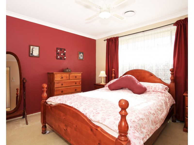 13 Golden Grove, Worrigee NSW 2540