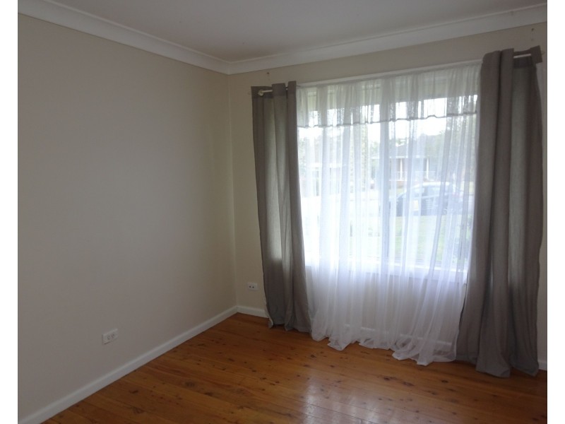 165 McKay Street, Nowra NSW 2541