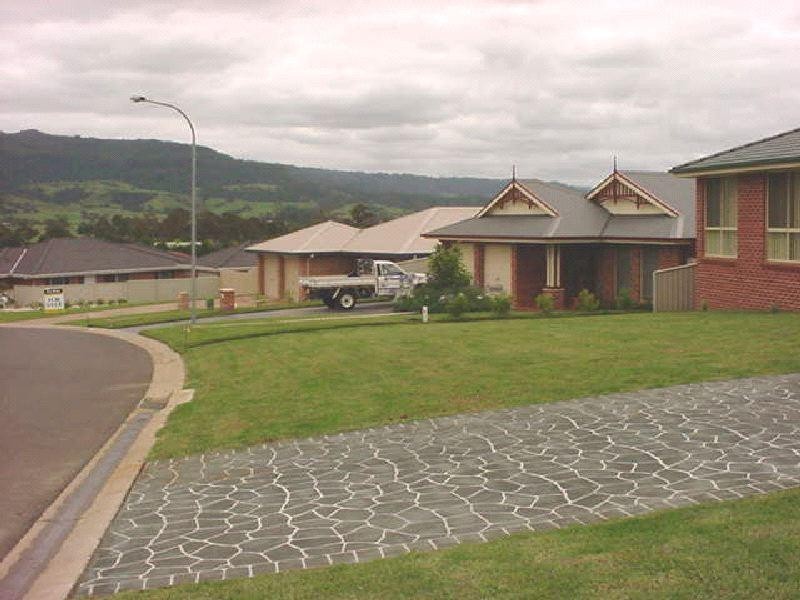 7 Freesia Crescent, Bomaderry NSW 2541