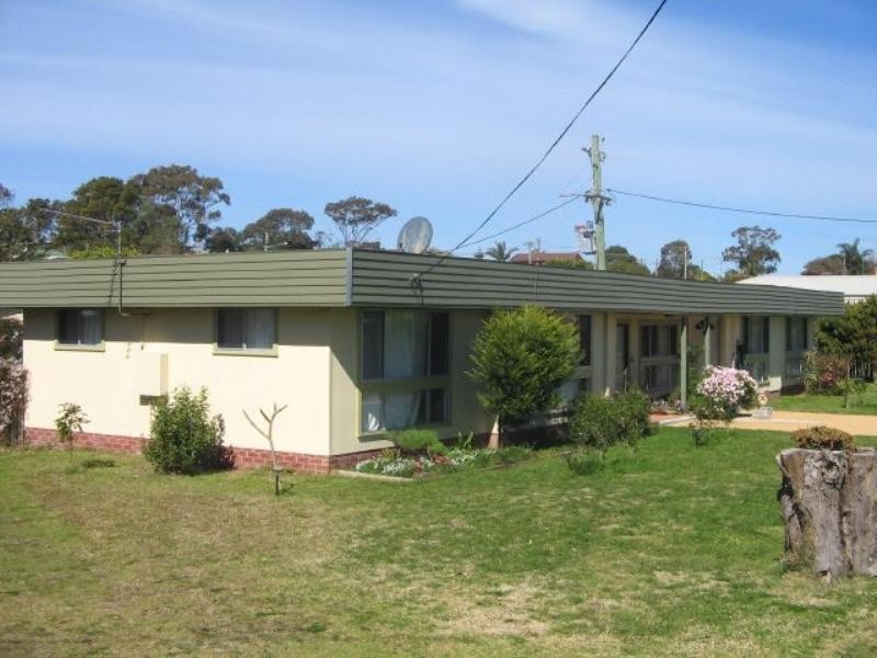 22 West Street, Greenwell Point NSW 2540