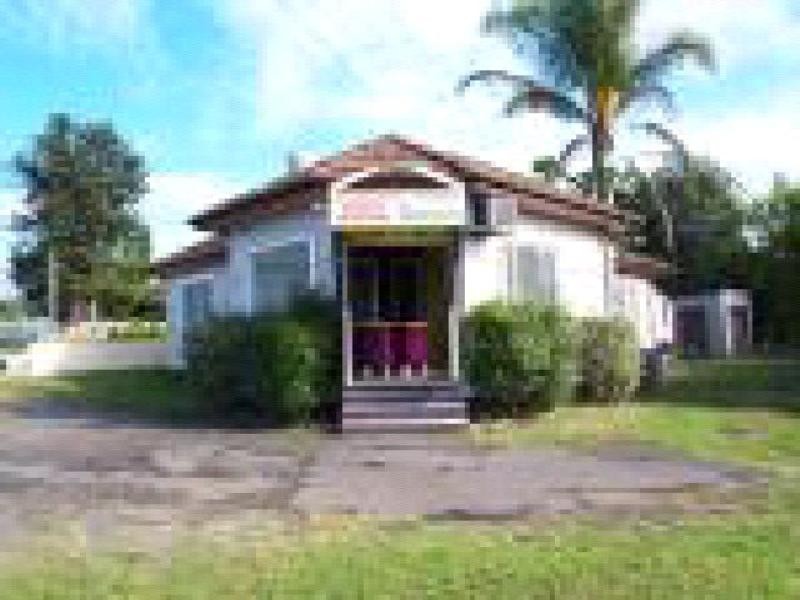 13 Cambewarra Road, Bomaderry NSW 2541