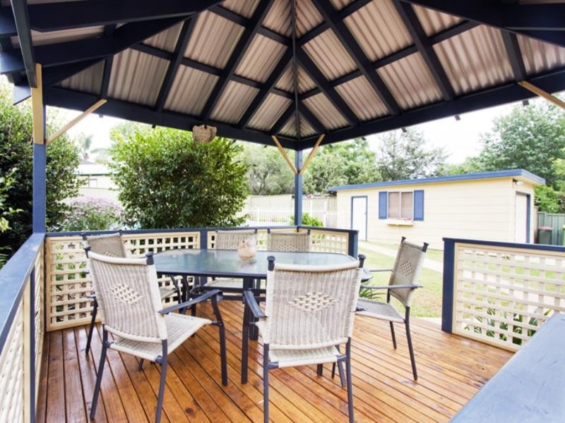 8 Seccombe Street, Nowra NSW 2541