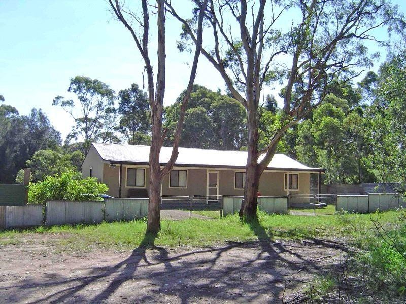 15 Hillcrest Avenue, South Nowra NSW 2541
