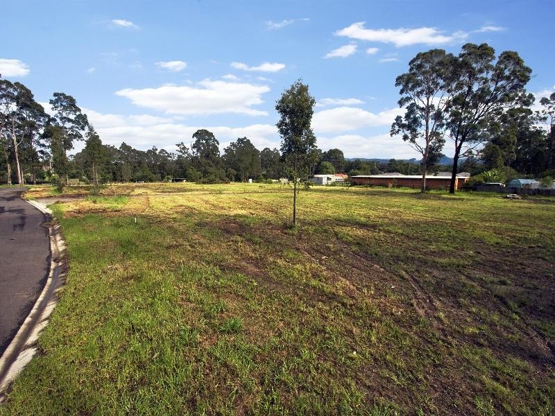 99 Albatross Road, West Nowra NSW 2541