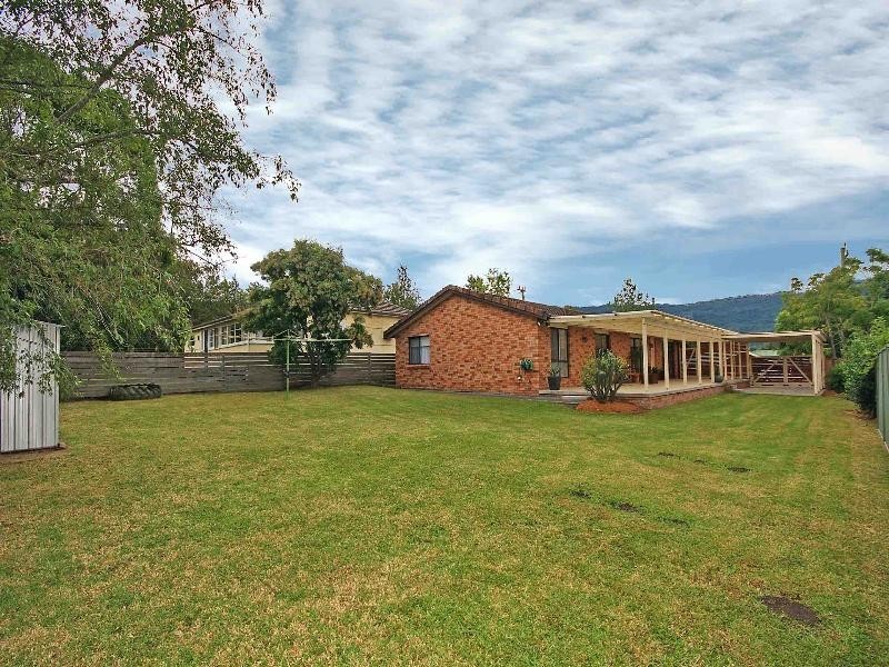 60 Main Road, Cambewarra NSW 2540