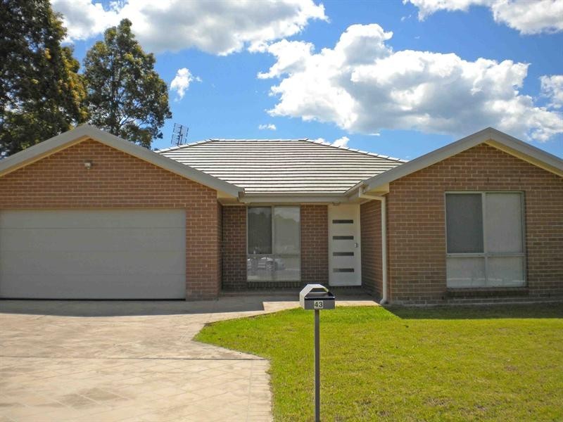 43 Isa Road, Worrigee NSW 2540