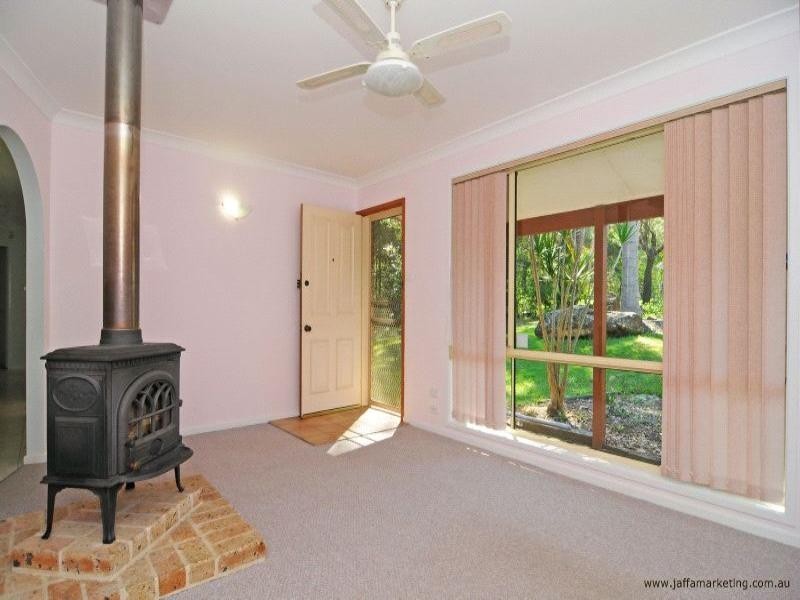 39 Lochaven Drive, Bangalee NSW 2541