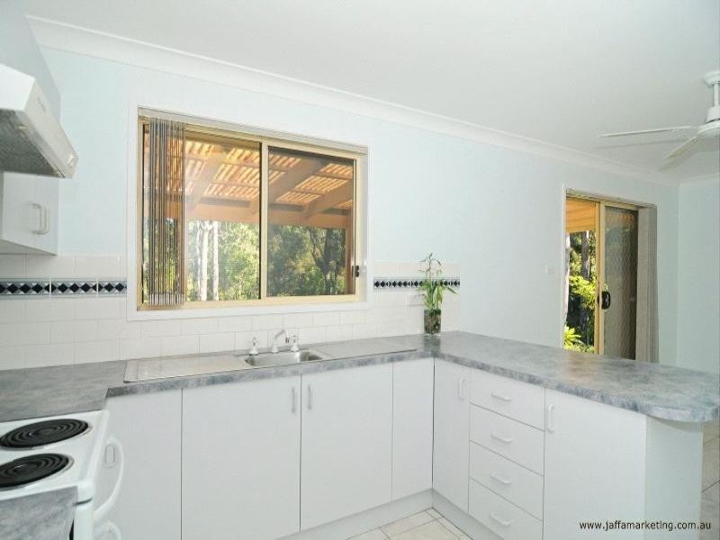 39 Lochaven Drive, Bangalee NSW 2541