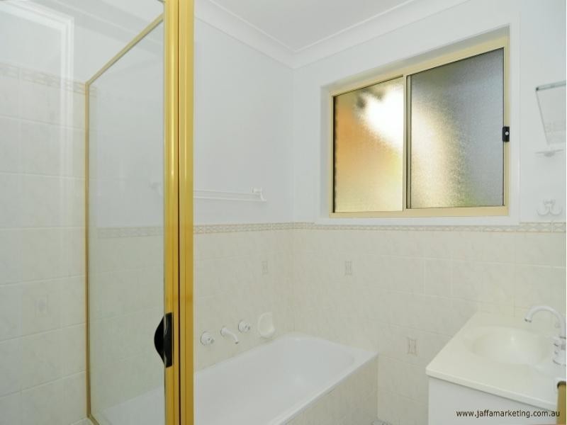 39 Lochaven Drive, Bangalee NSW 2541