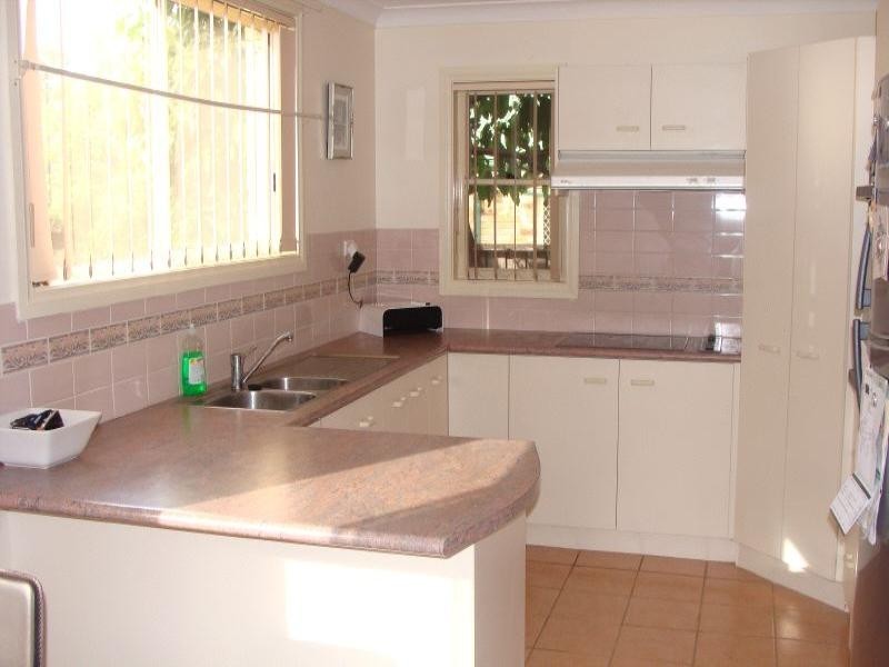 1 Coreen Close Close, North Nowra NSW 2541