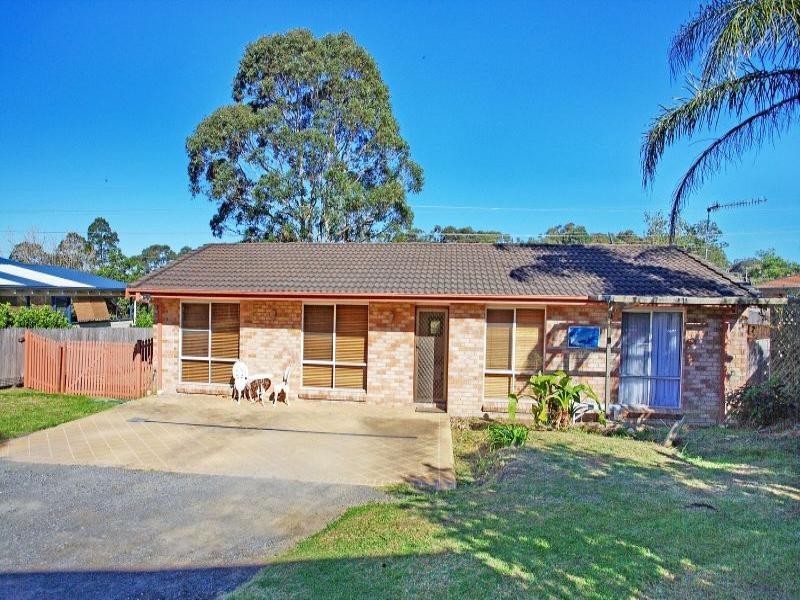 8 Arnheim Place, North Nowra NSW 2541