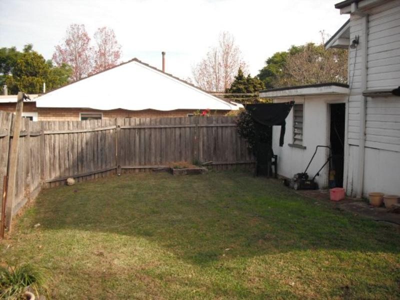 12 Karowa Street, Bomaderry NSW 2541