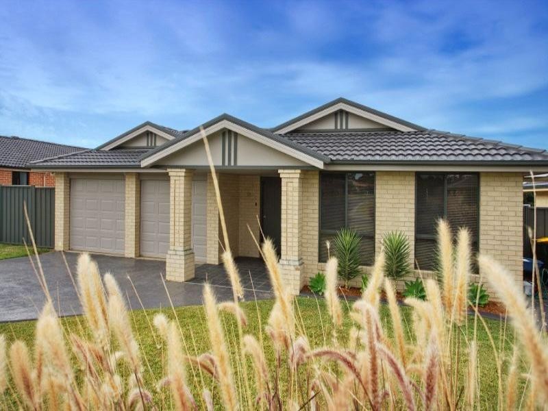 18 Golden Ash Close, Worrigee NSW 2540