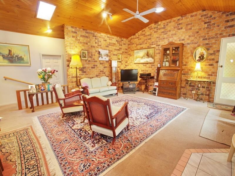 50 Yurunga Drive, North Nowra NSW 2541
