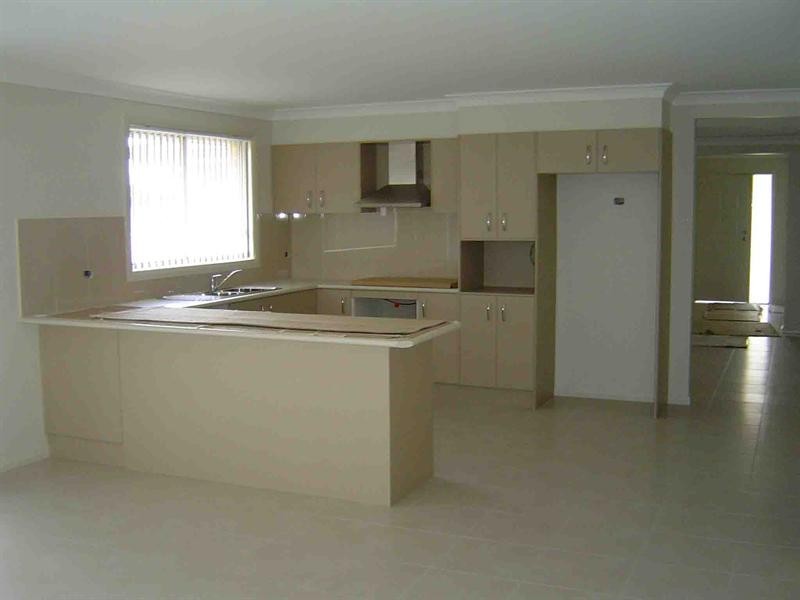 16 Riveroak Road, Worrigee NSW 2540