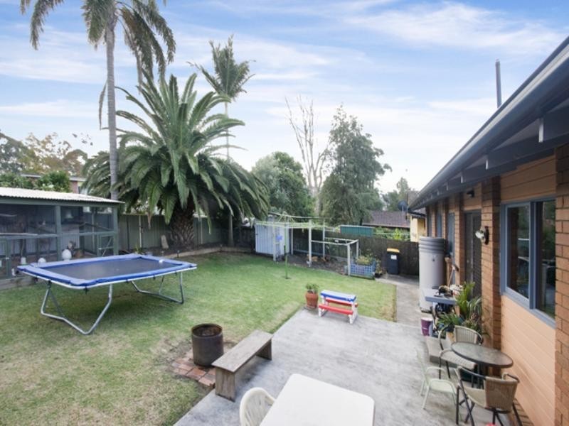 7 Jasmine Drive, Bomaderry NSW 2541