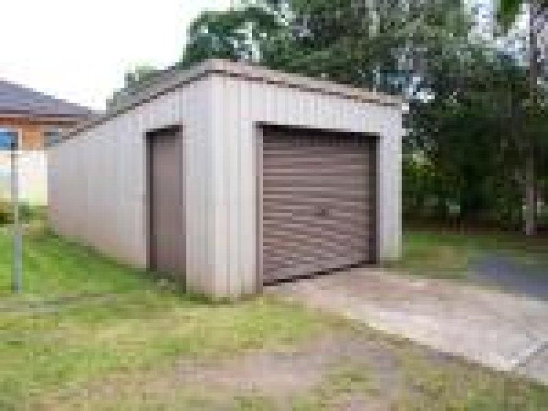 13 Cambewarra Road, Bomaderry NSW 2541