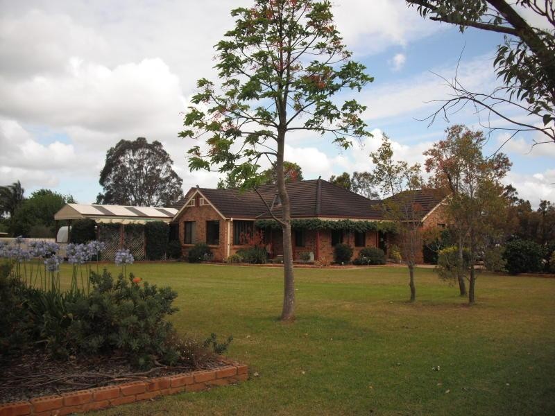 20 Elvin Drive, Bomaderry NSW 2541