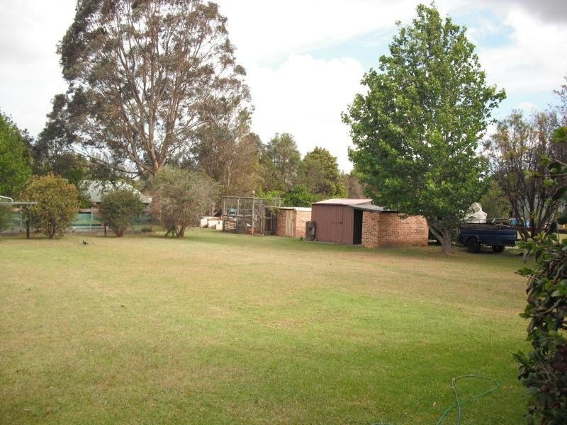 20 Elvin Drive, Bomaderry NSW 2541