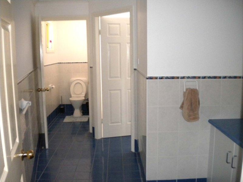 7 Freesia Crescent, Bomaderry NSW 2541